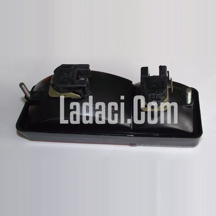 Lada Niva Ön Sinyal Lambası, Sağ