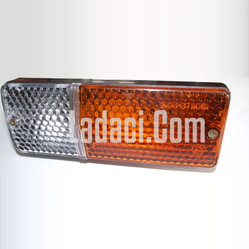 Lada Niva Ön Sinyal Lambası, Sağ