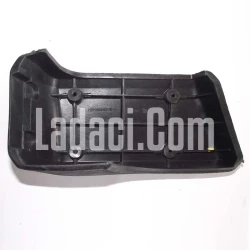 Lada Niva Ön Tampon Sol Kulağı, Plastiği