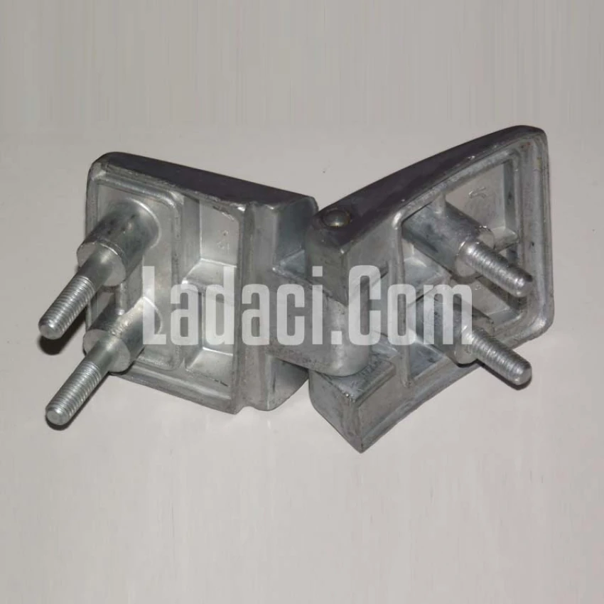 Lada Niva Bağaj Kaput Menteşesi, Sağ