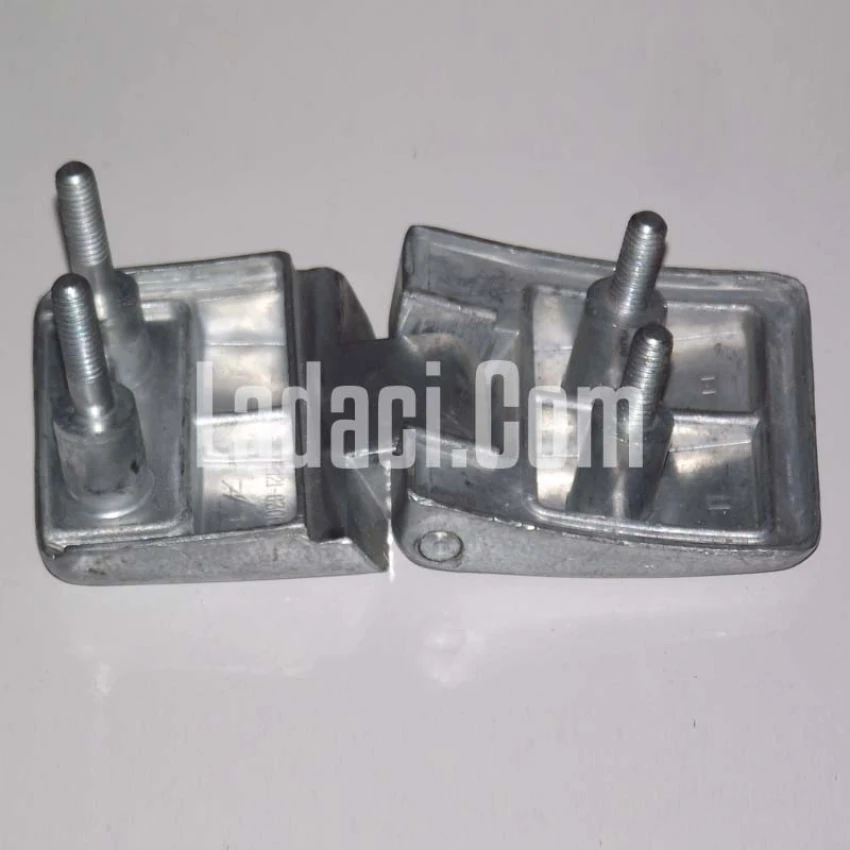 Lada Niva Bağaj Kaput Menteşesi, Sol