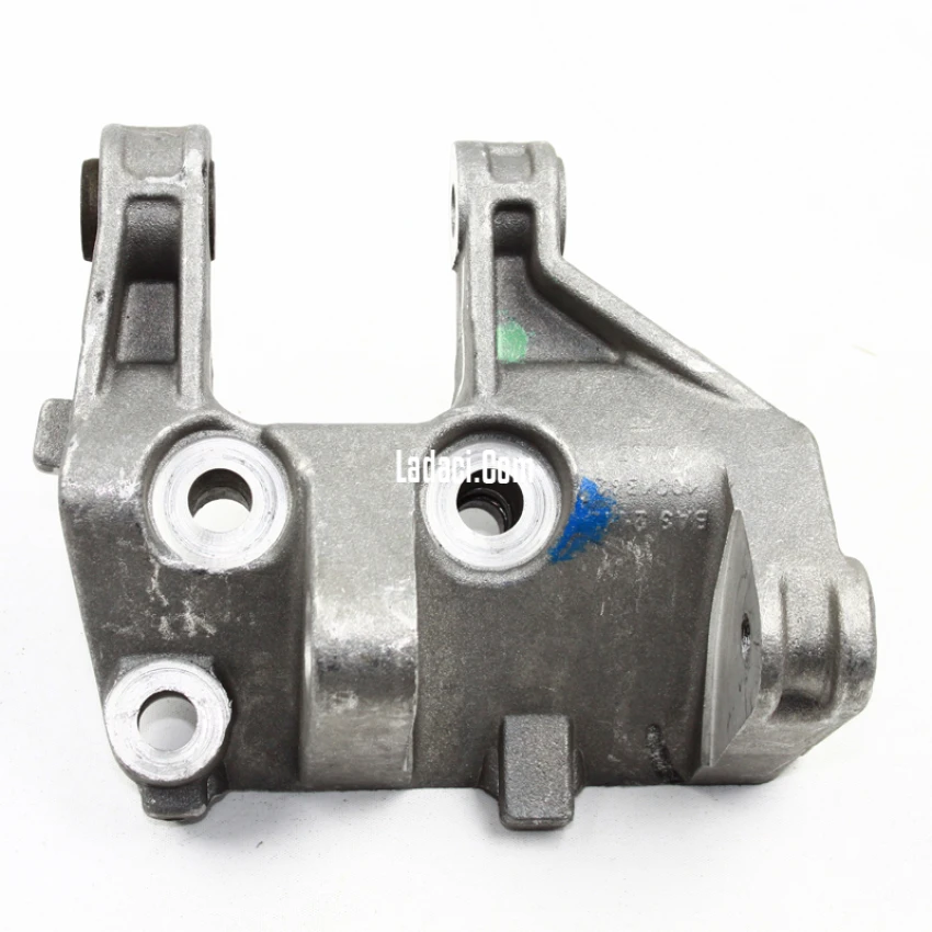 Lada 1500 cc Vega 16V + Priora Alternatör Bağlantı Takozu, Demiri