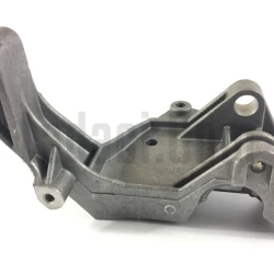 Lada Kalina Alternatör Bağlantı Braketi