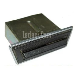 Lada Niva 1600 Torpido Kül Tablası