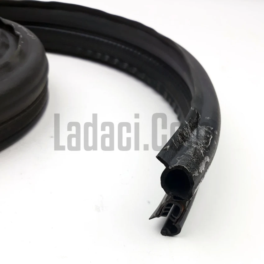 Lada Samara + Vega Motor Kaput Alt Fitili, Lastiği