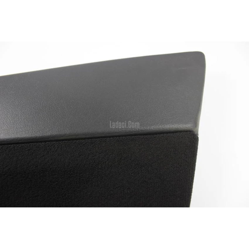 Lada Vega Kapı Döşemesi, Takım