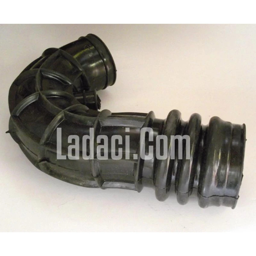 Lada Vega Hava Filtresi Emiş Hortumu, 2112