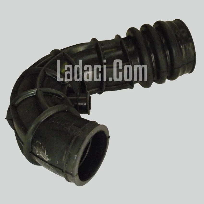 Lada Vega Hava Filtresi Emiş Hortumu, 2112