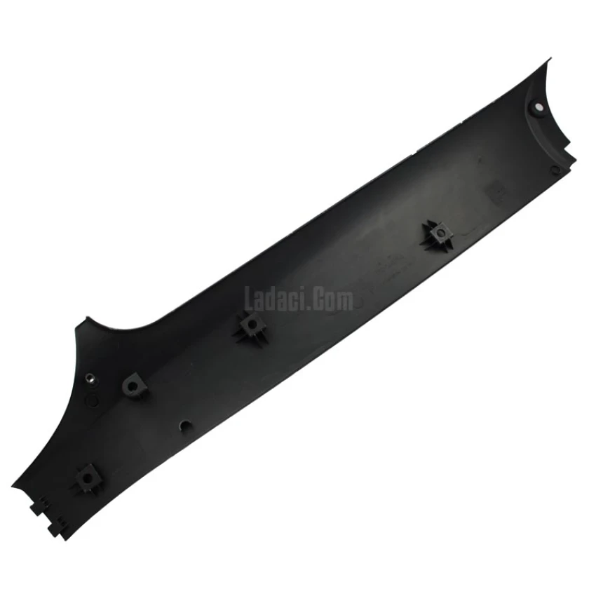 Lada Vega Hatchback Arka Direk Plastiği, Bakaliti, Sol