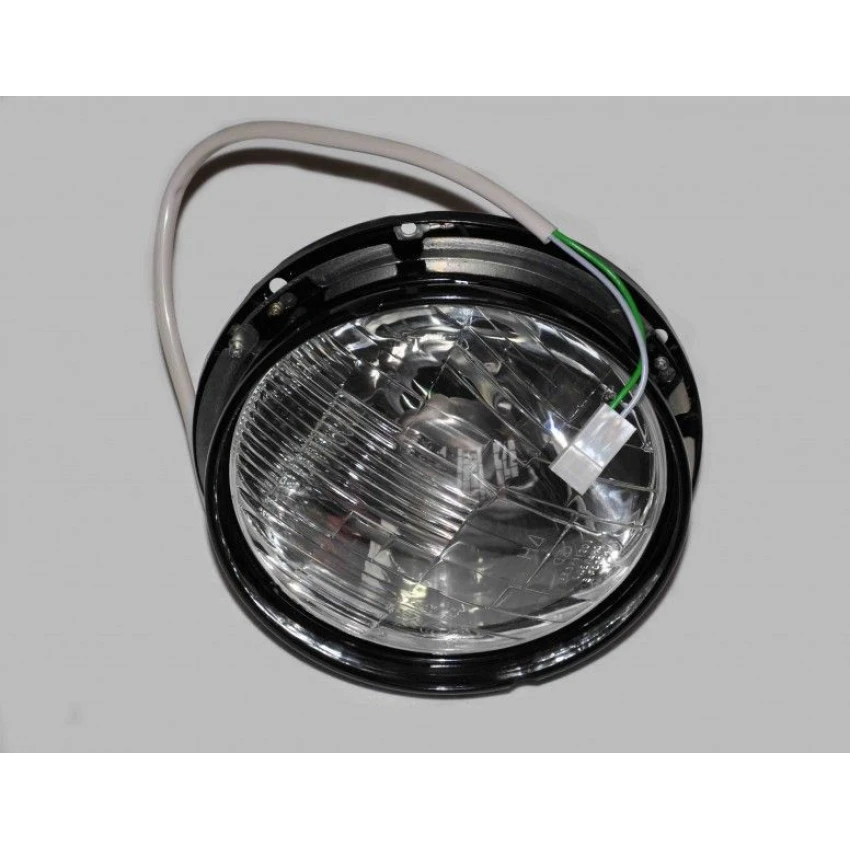 Lada Niva 1600 + 1700 Far, Komple