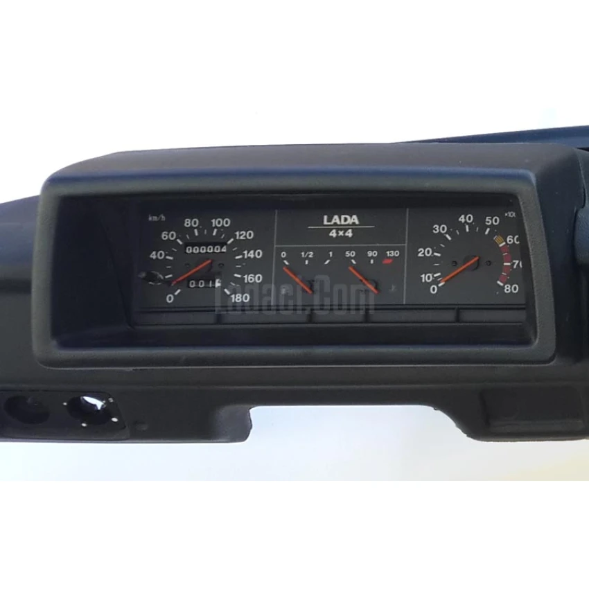 Lada Niva Torpido, Göğüs, Komple