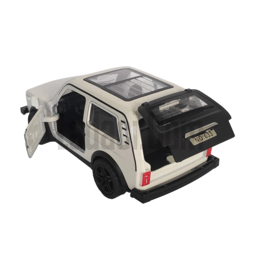 Lada Niva, Çek Bırak Oyuncak, 1/18 Model Araç, Beyaz