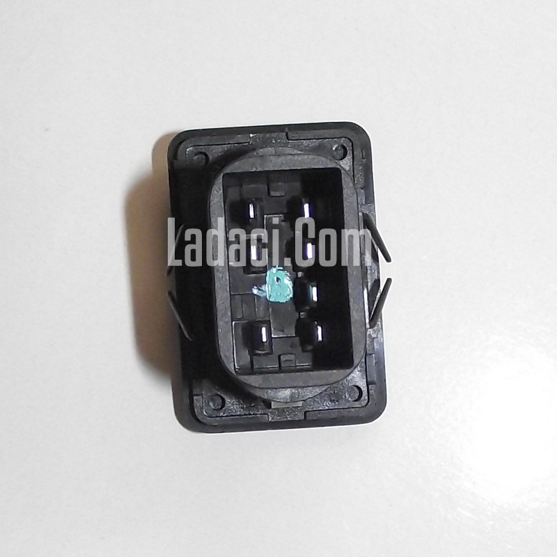 Lada Vega Cam Açma Düğmesi, Anahtarı, Tekli